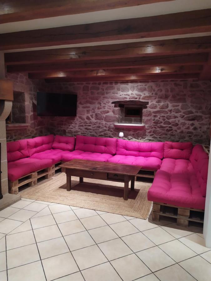 La Grange De Salvaneix Gite Pour 15 Personnes 7 Chambres Avec 6 Sdb-6Wc Sarran Eksteriør bilde
